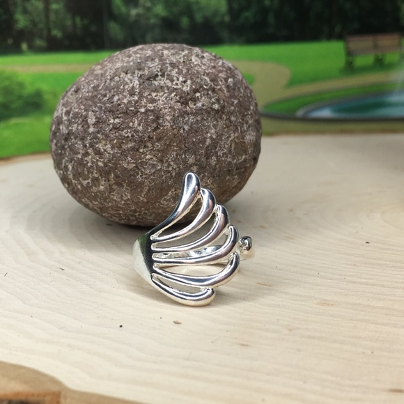 Angel Wing Ring 6.5 - Picture 7 of 8